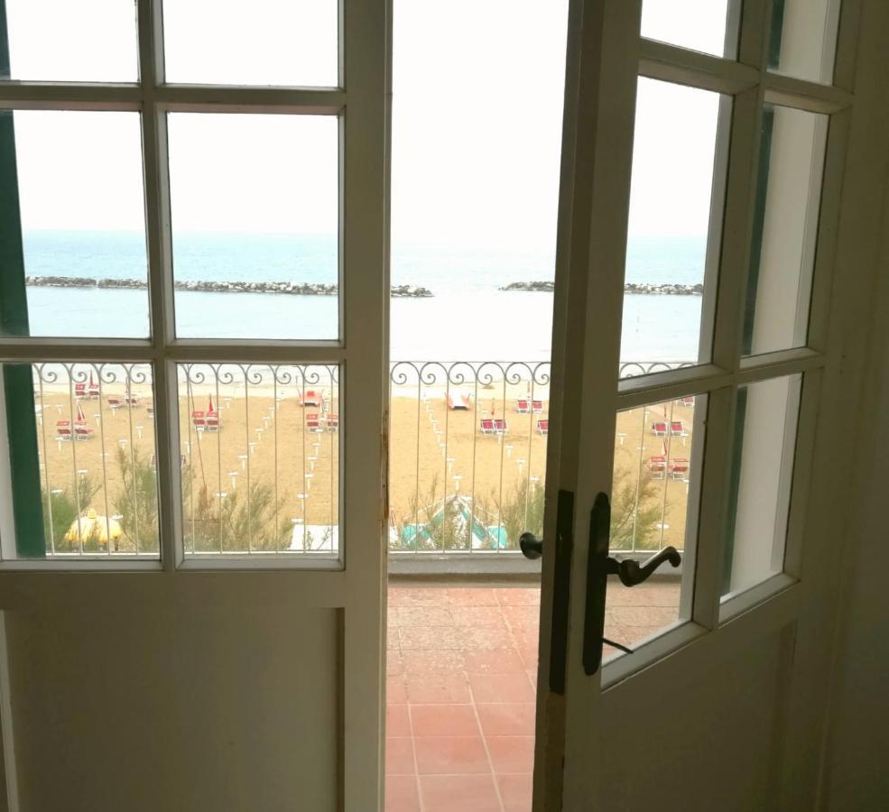 Hotel Villa Furia Μπελάρια-Ιτζέα Μαρίνα Εξωτερικό φωτογραφία