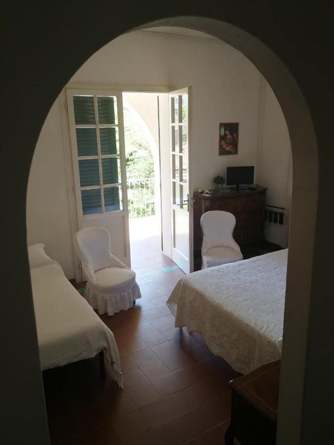Hotel Villa Furia Μπελάρια-Ιτζέα Μαρίνα Εξωτερικό φωτογραφία