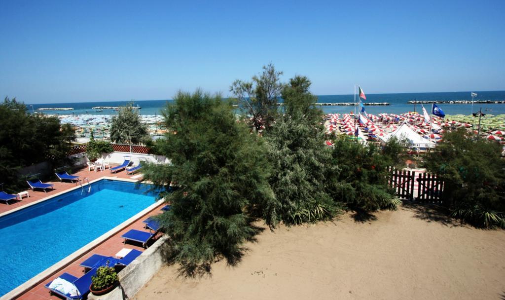 Hotel Villa Furia Μπελάρια-Ιτζέα Μαρίνα Εξωτερικό φωτογραφία