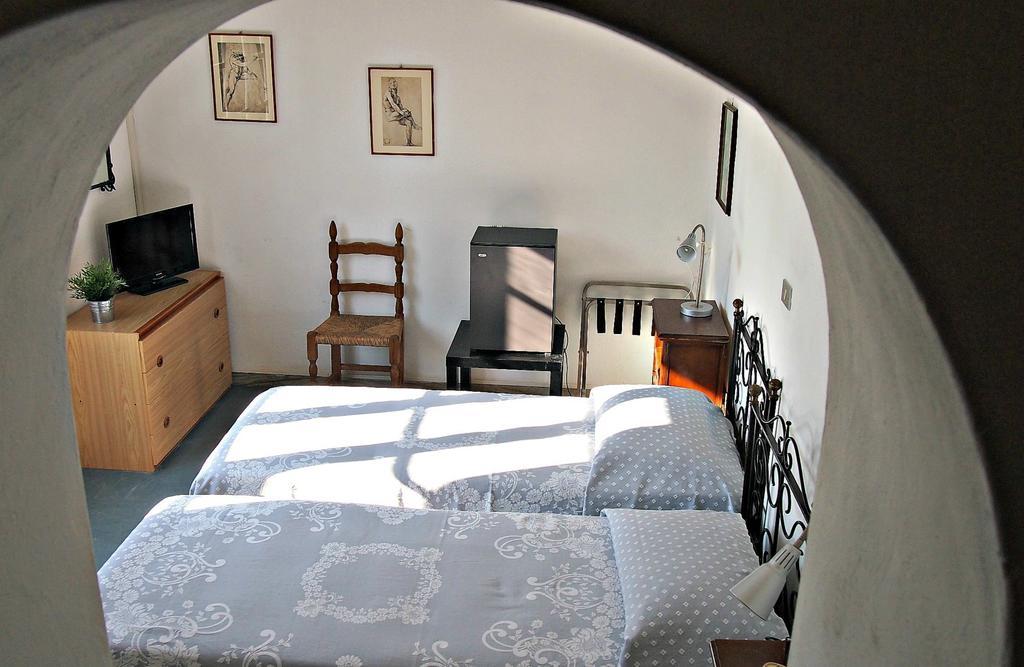Hotel Villa Furia Μπελάρια-Ιτζέα Μαρίνα Δωμάτιο φωτογραφία